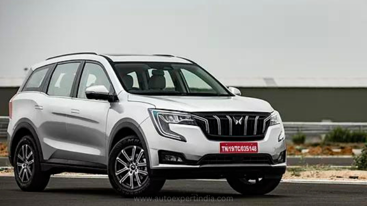 Performance of Mahindra XUV700 MX AT