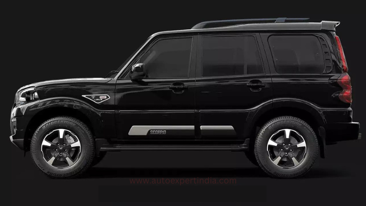 Mahindra Scorpio Classic Get Bold New Stealth Black Color Option
